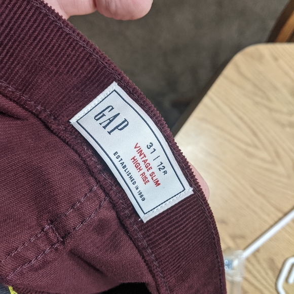 NWOT Gap vintage slim highrise corduroy slacks - Picture 2 of 4